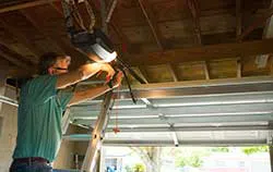 Security Garage Door Service Louisville, KY 502-310-4463 - repair-side
